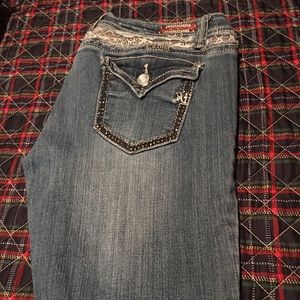 LA idol blue jeans size 11. Lots of bling!